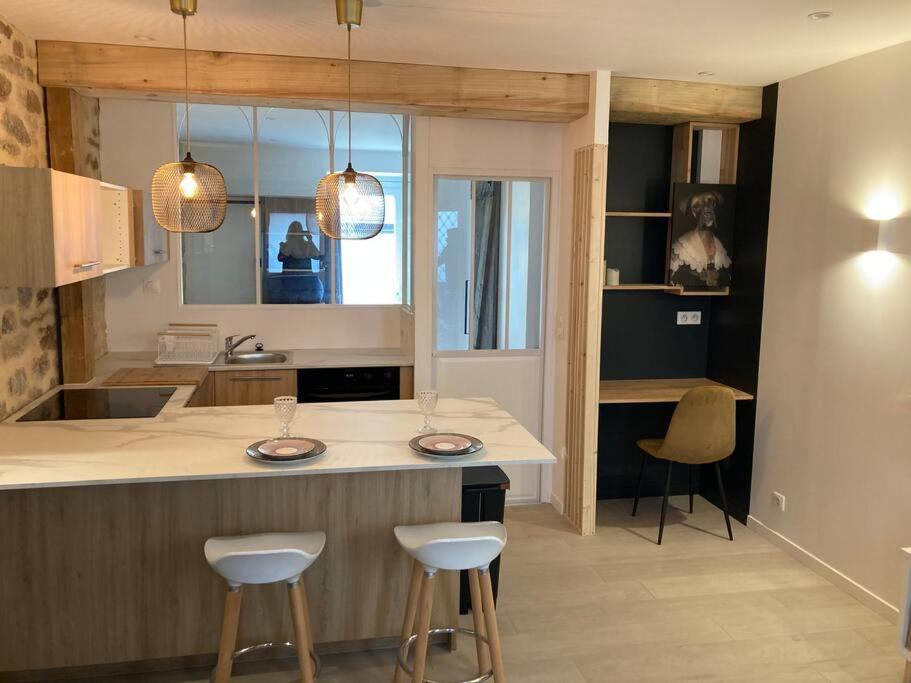 Appartement Centre Ville Quimper Avec Terrasse Ngoại thất bức ảnh