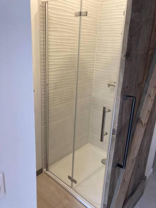 Appartement Centre Ville Quimper Avec Terrasse Ngoại thất bức ảnh